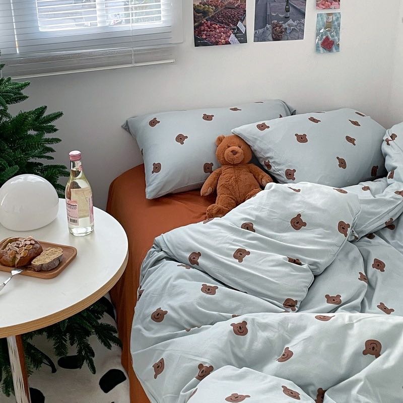 ชุดผ้าปูที่นอนลายน้องหมี  (พรีออเดอร์ 15-20 วันหลังปิดรอบ)