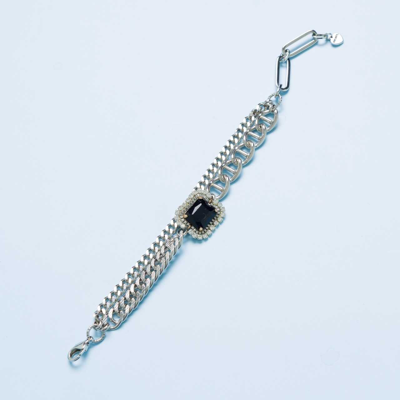 SILVER CHAIN BLACK CRYSTAL BRACELET (Cindy Selected)