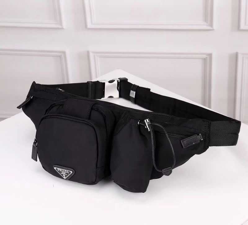 PRADA CONVERTIBLE MULTIPOCKET BELT BAG TESSUTO MEDIUM กระเป๋าคาดอก แบรนด์ปราด้า