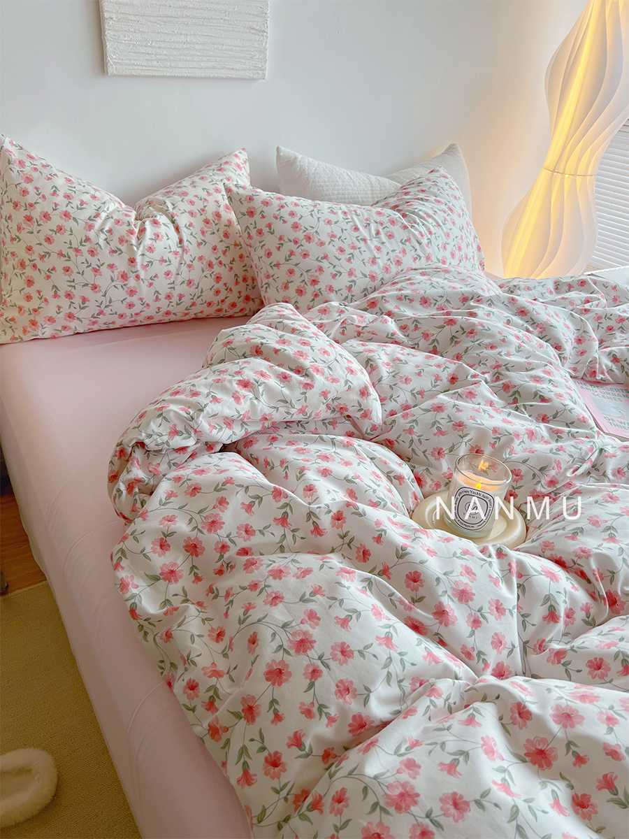- PREORDER - ชุดผ้าปูที่นอนลายดอก♥ ( มีขนาด 3.5-6 ฟุต )