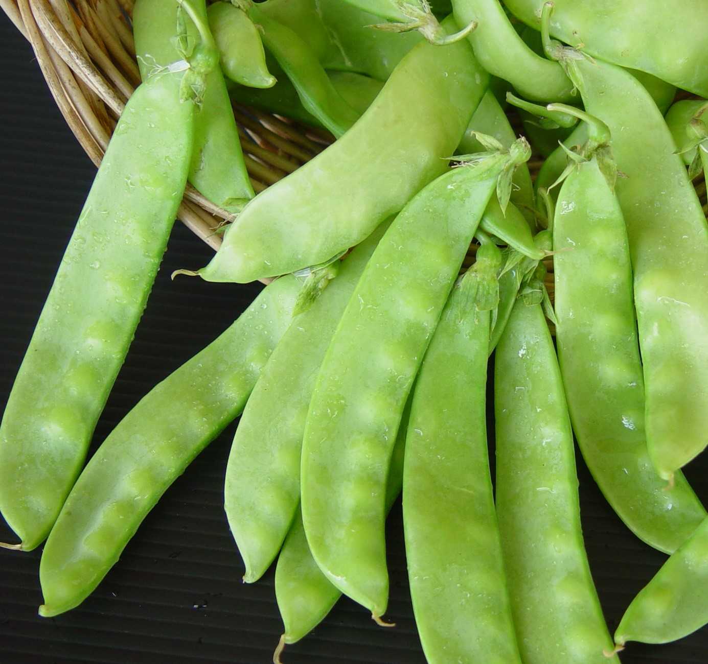 ถั่วลันเตา 200ก. / エンドウ豆 (Sweet Peas) 200g.