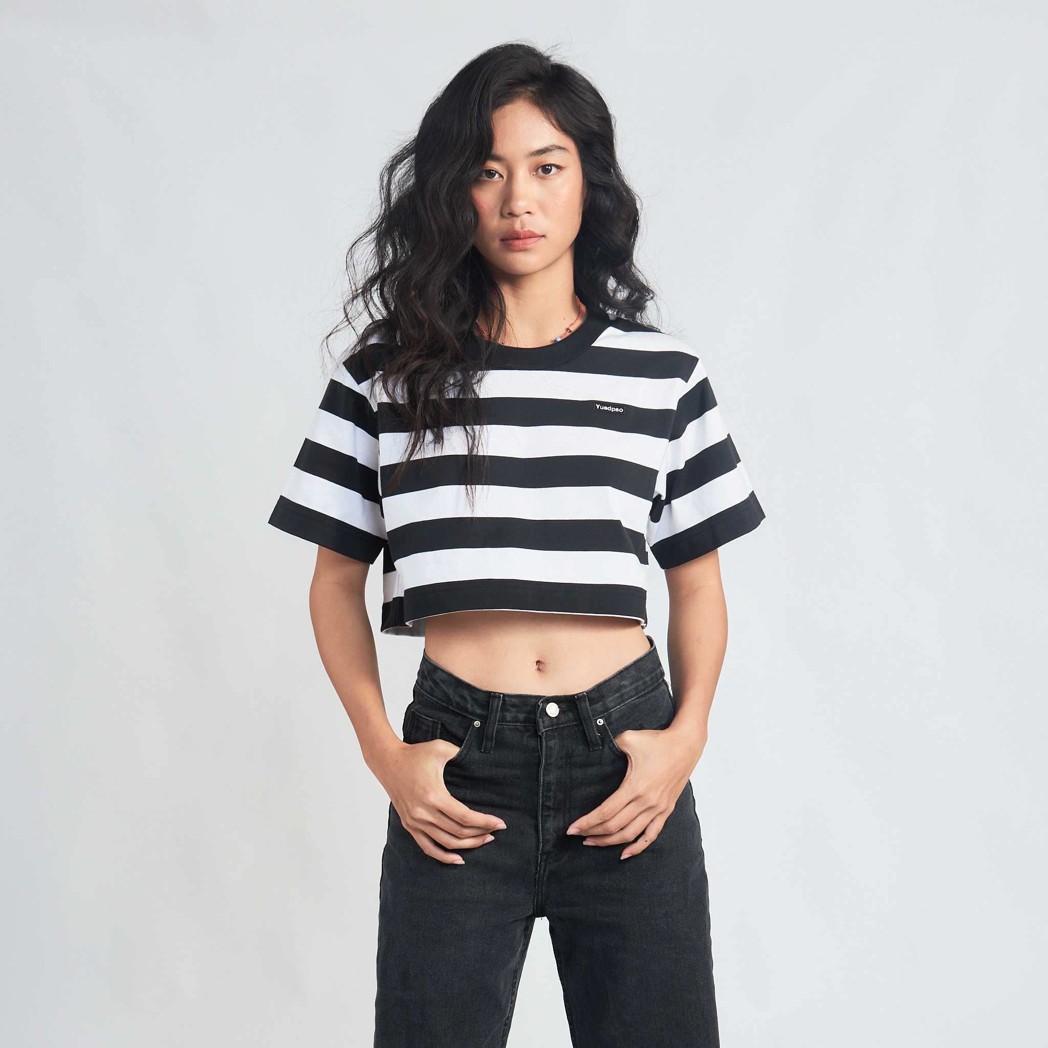 Yuedpao  เสื้อยืดครอปผู้หญิง CropStriped สี Crop_Striped