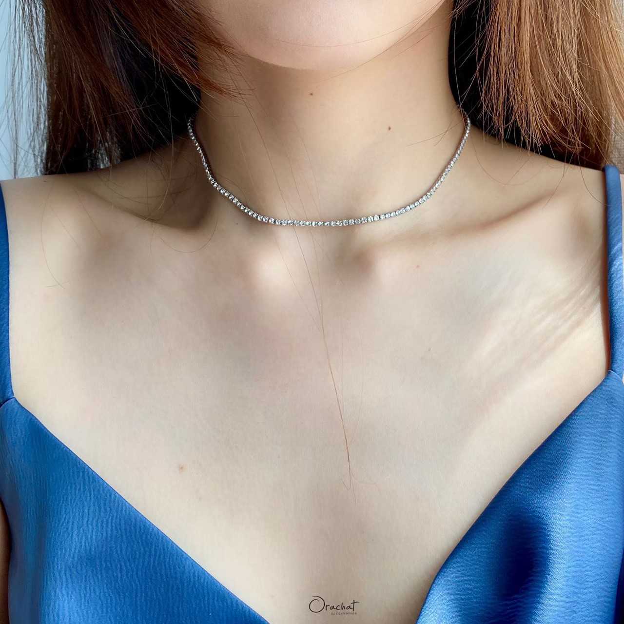 (ส่งฟรี) Single blink glitter 2 in 1 choker necklace. (สร้อยคอทรงติดคอ งานชุบทองคำขาว เพชร CZ)