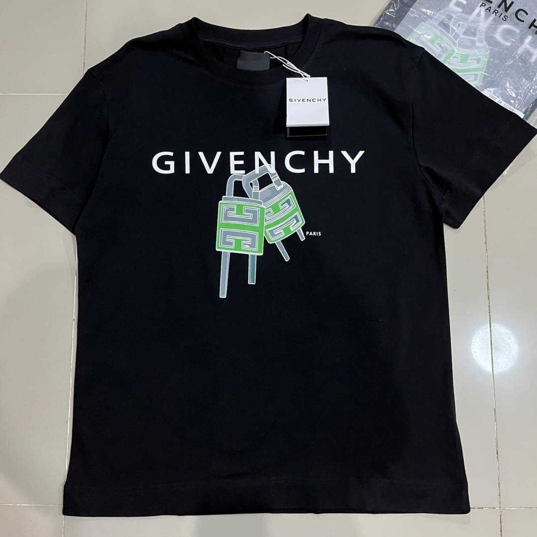 GIVENCHY T-SHIRT HOMME 4G LOCK NOIR เสื้อยืดคอกลมแขนสั้น แบรนด์จิวองชี่