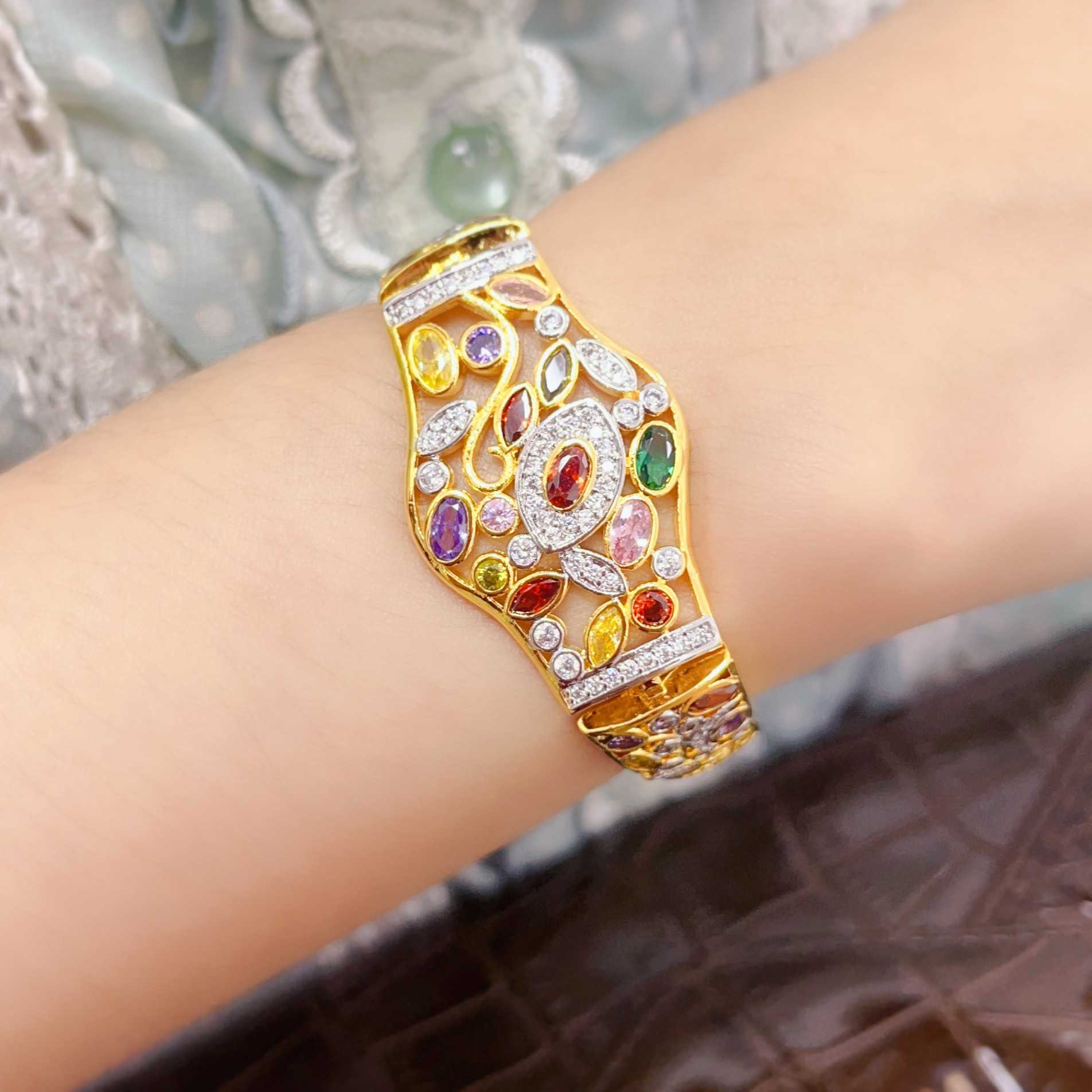 ส่งฟรี สร้อยข้อมือนพเก้าฉลุ ตัวเรือนเศษทอง พูนทรัพย์ อัญมณีน้ำงาม มีใบรับประกัน HD78H200