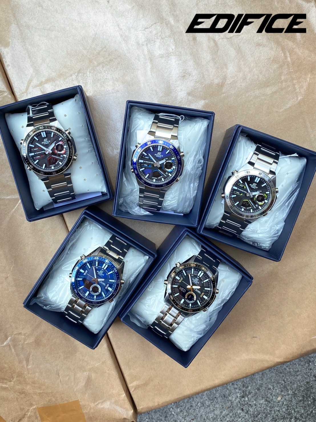 นาฬิกา Edifice รุ่น EFV-C110D