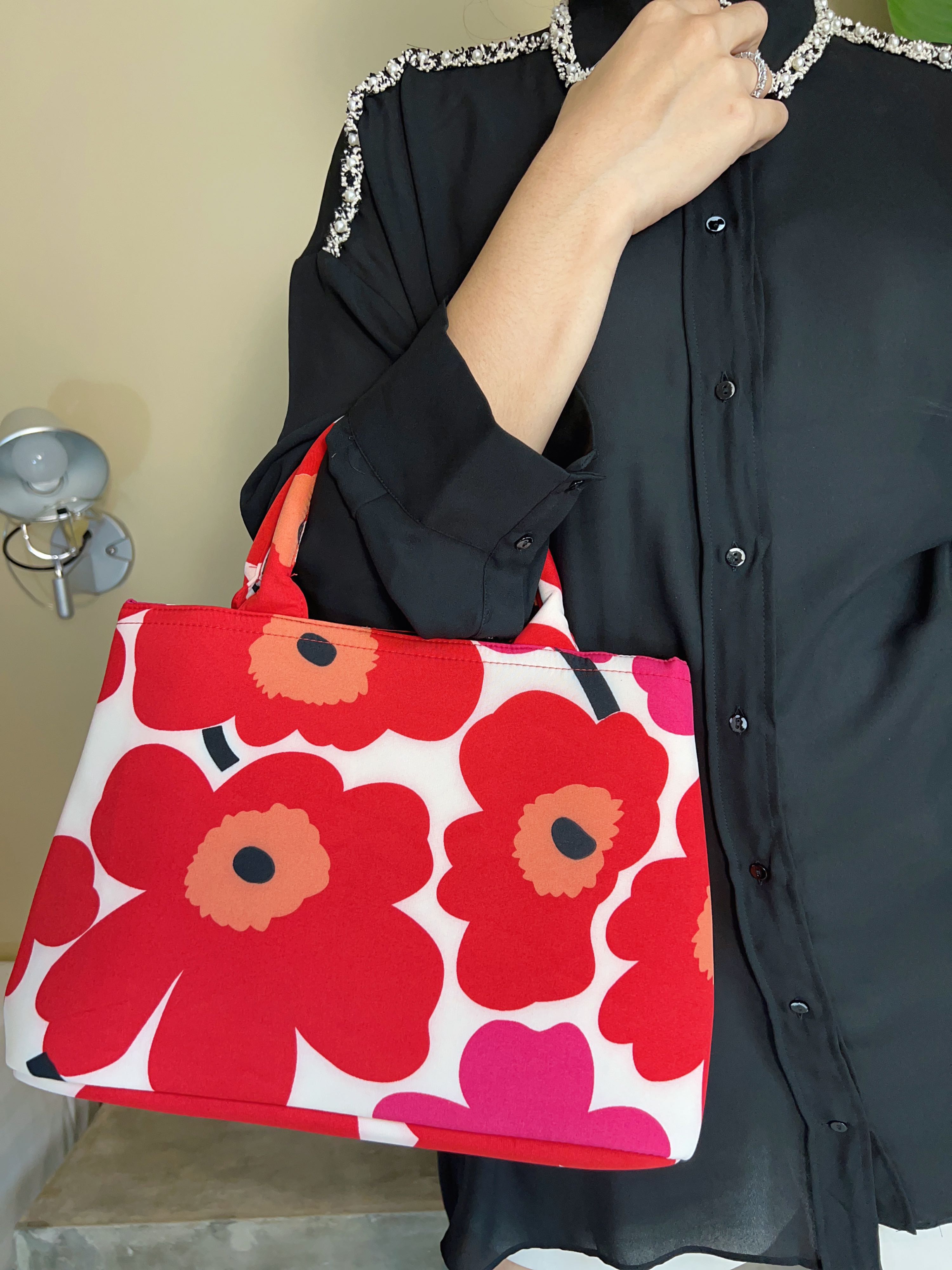 Barbie bag mari red