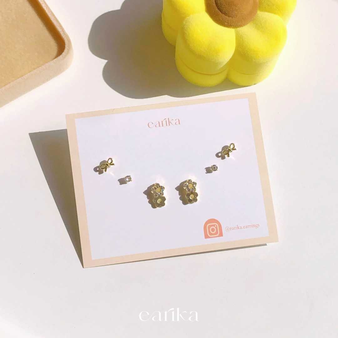 earika.earrings - gold twin bloomish set เซ็ตต่างหูดอกไม้ก้านเงินแท้ คนแพ้ง่ายใส่ได้