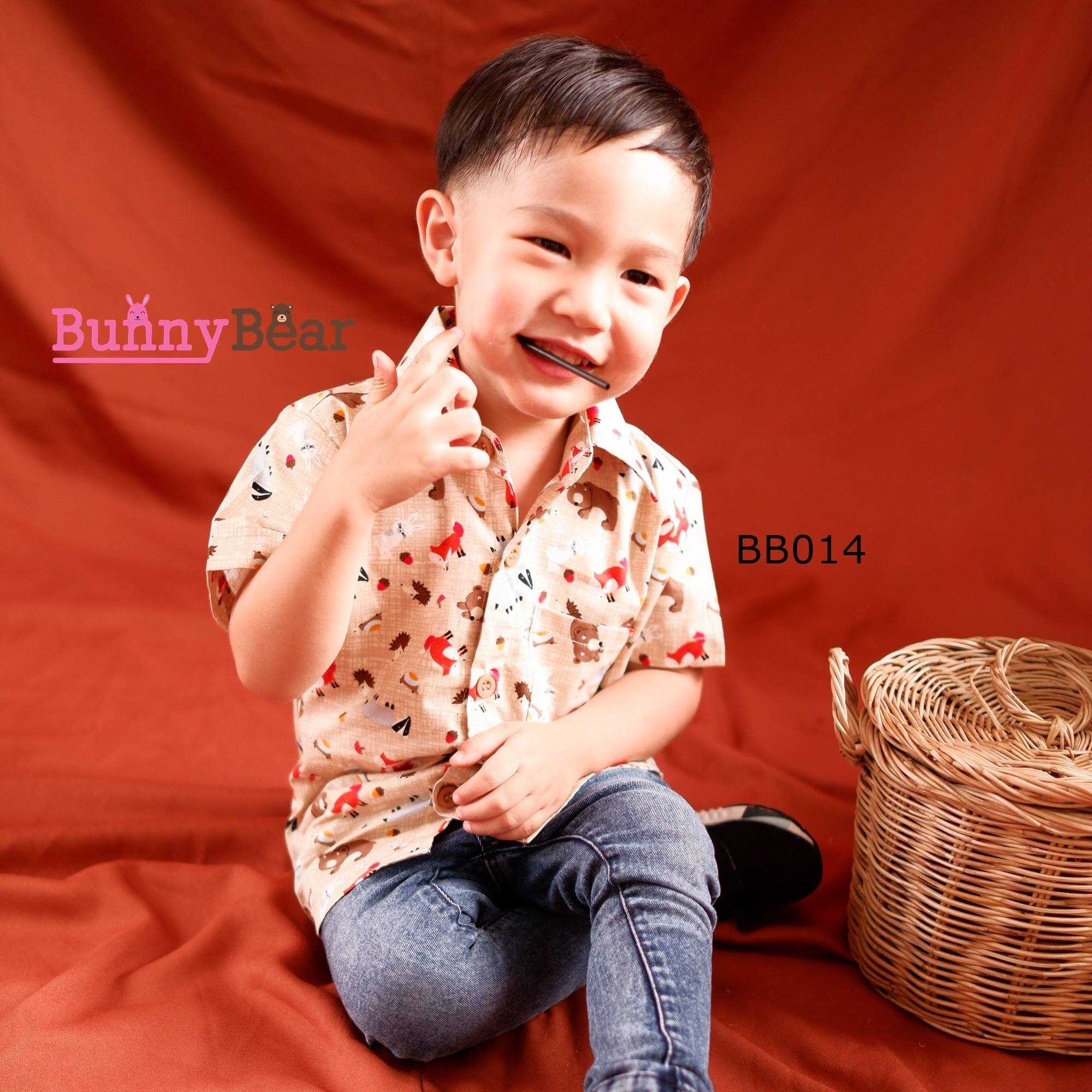 เสื้อเชิ้ตเด็กผู้ชายลายน้องหมีสีน้ำตาล