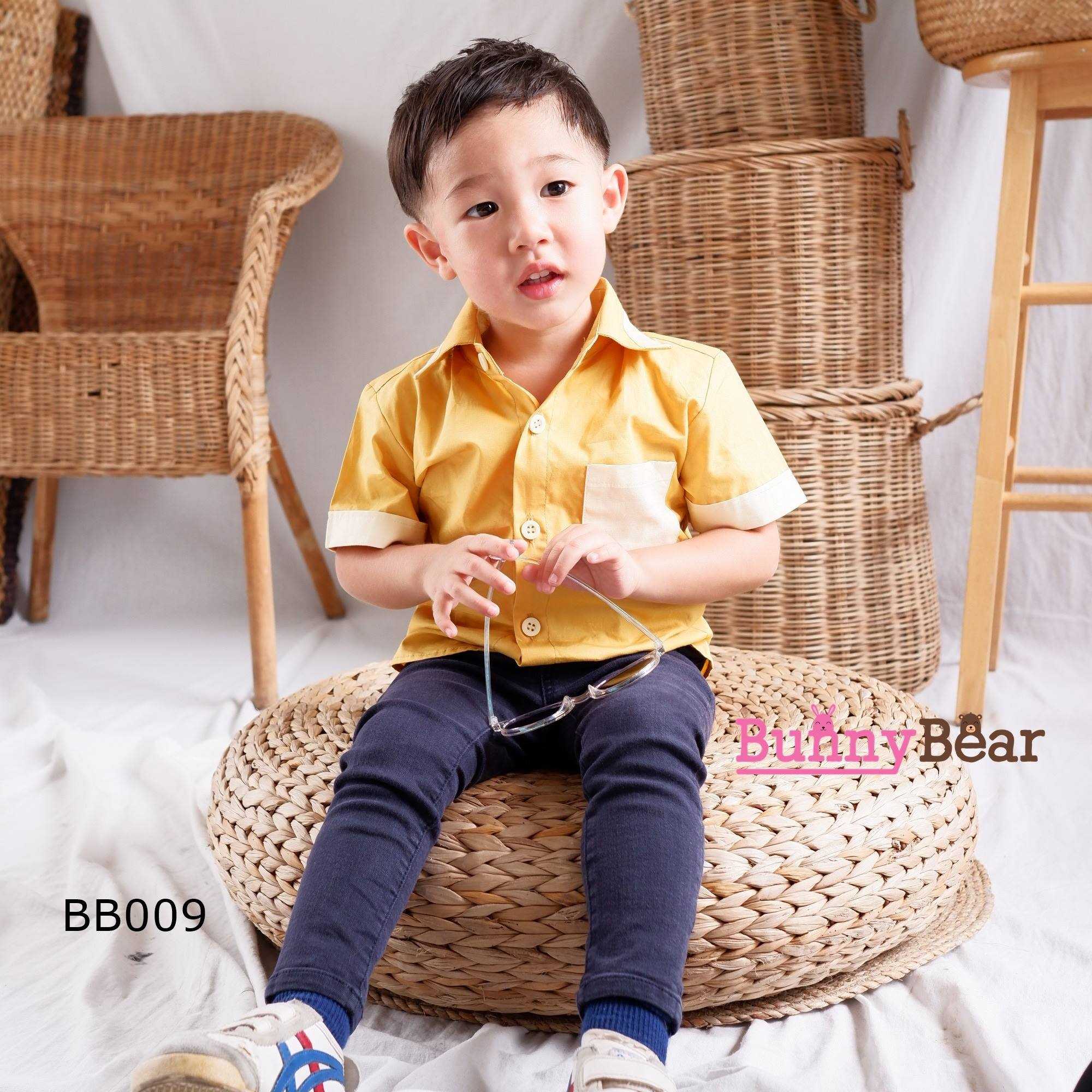เสื้อเชิ้ตเด็กผู้ชายสีทูโทนเหลืองมัสตาร์ด