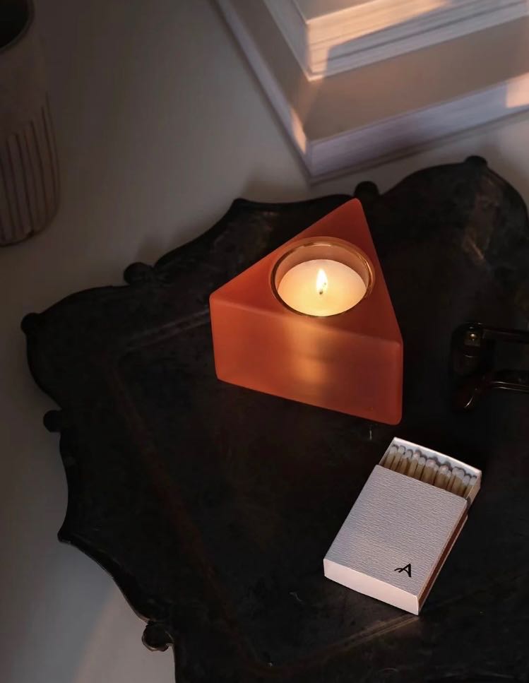 Atypic Edition/01 Addiction scented candle