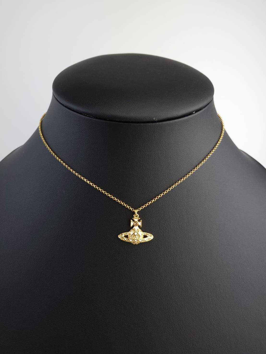 สร้อยคอ Vivienne Westwood Necklace รุ่น Harlequin Pendant สี Light Topaz Ename