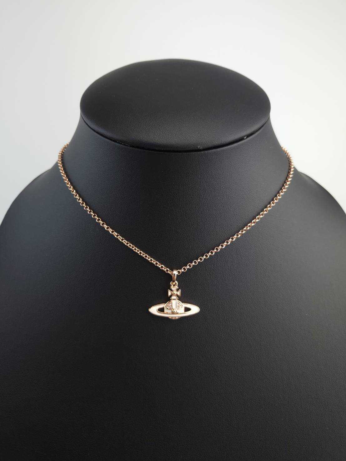 สร้อยคอ Vivienne Westwood Necklace รุ่น Neil Mini Pendant สี Rose Gold with Ivory Enamel