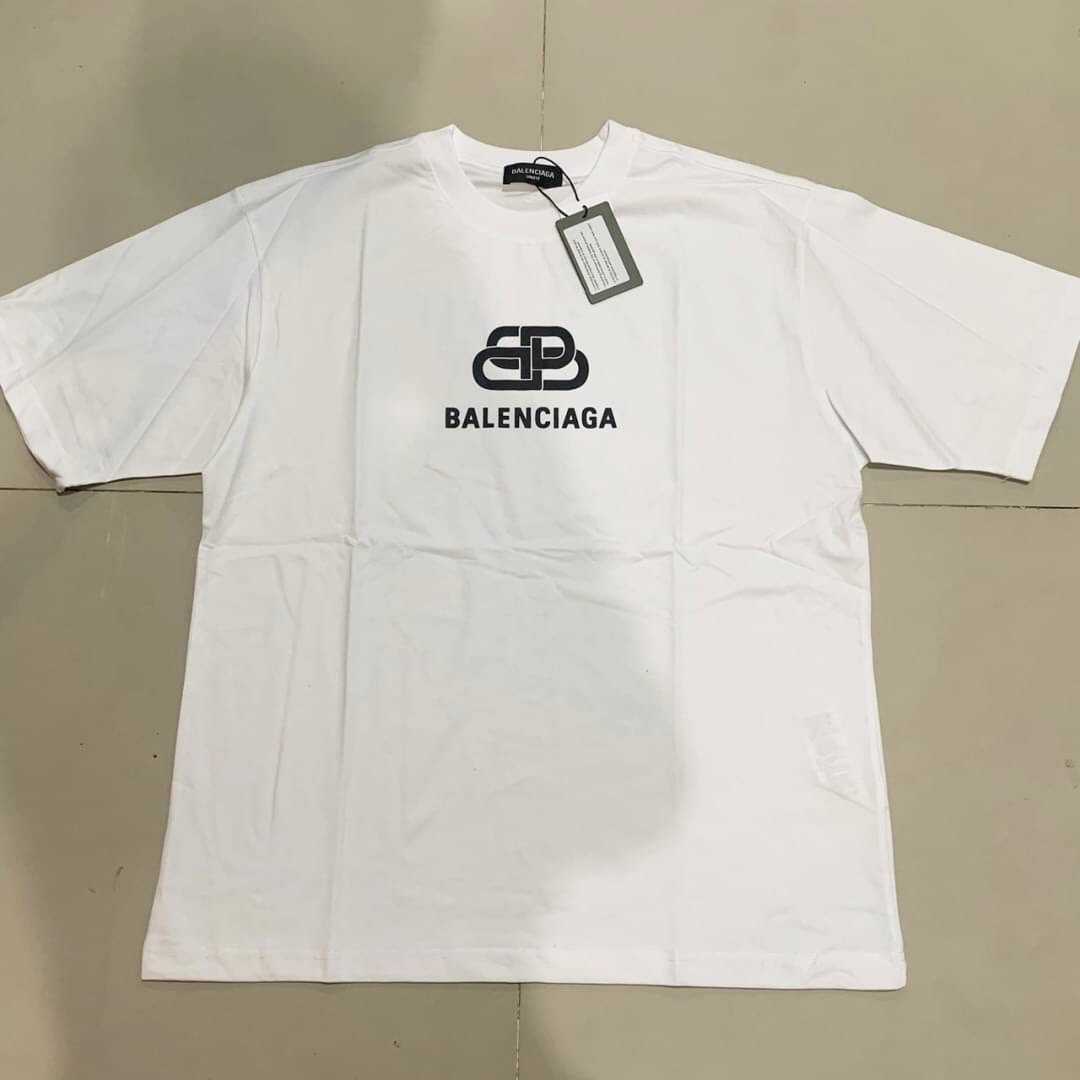 BALENCIAGA COTTON INTERLOCKING BB LOGO OVERSIZED T-SHIRT IN BLACK เสื้อบาลองเซียก้า