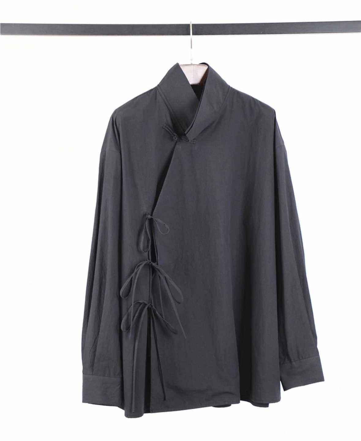 (พร้อมส่ง S) New Chinese lace-up buckled top shirt