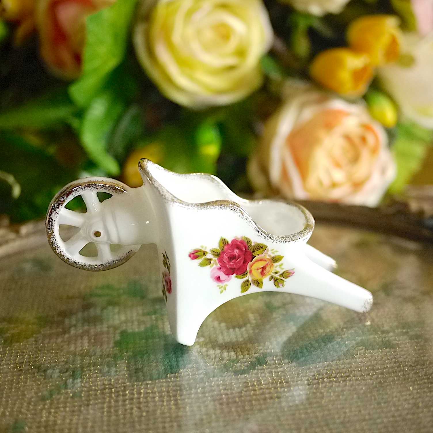 รถเข็นสำหรับโชว์ Cottage Rose