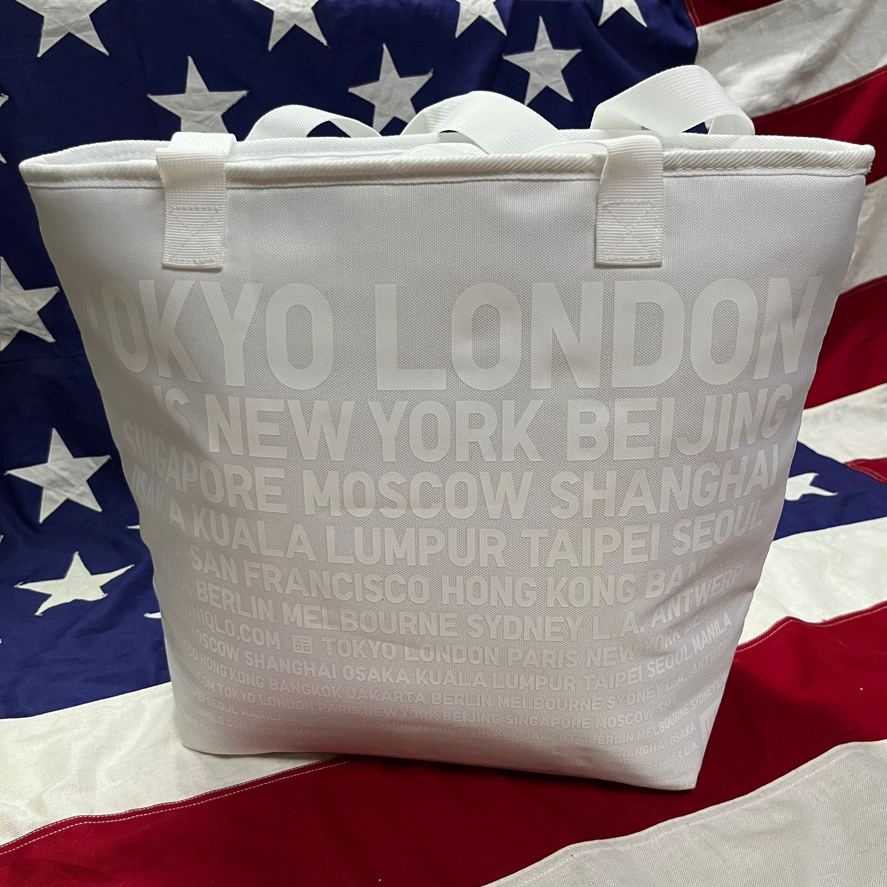 กระเป๋าUniqlo Japan ขนาด45X34ซม. 