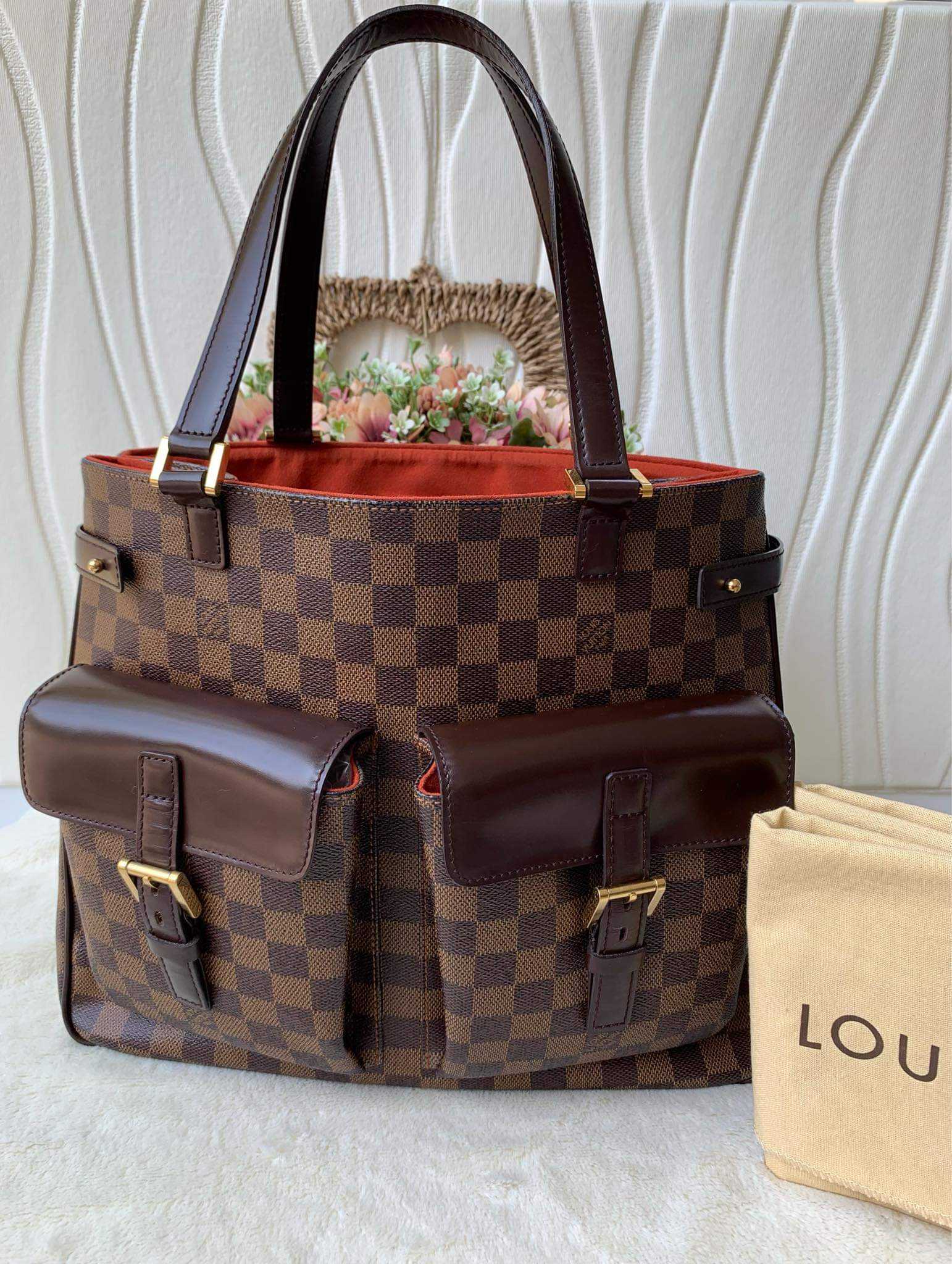กระเป๋า Louis Vuitton Uzes tote