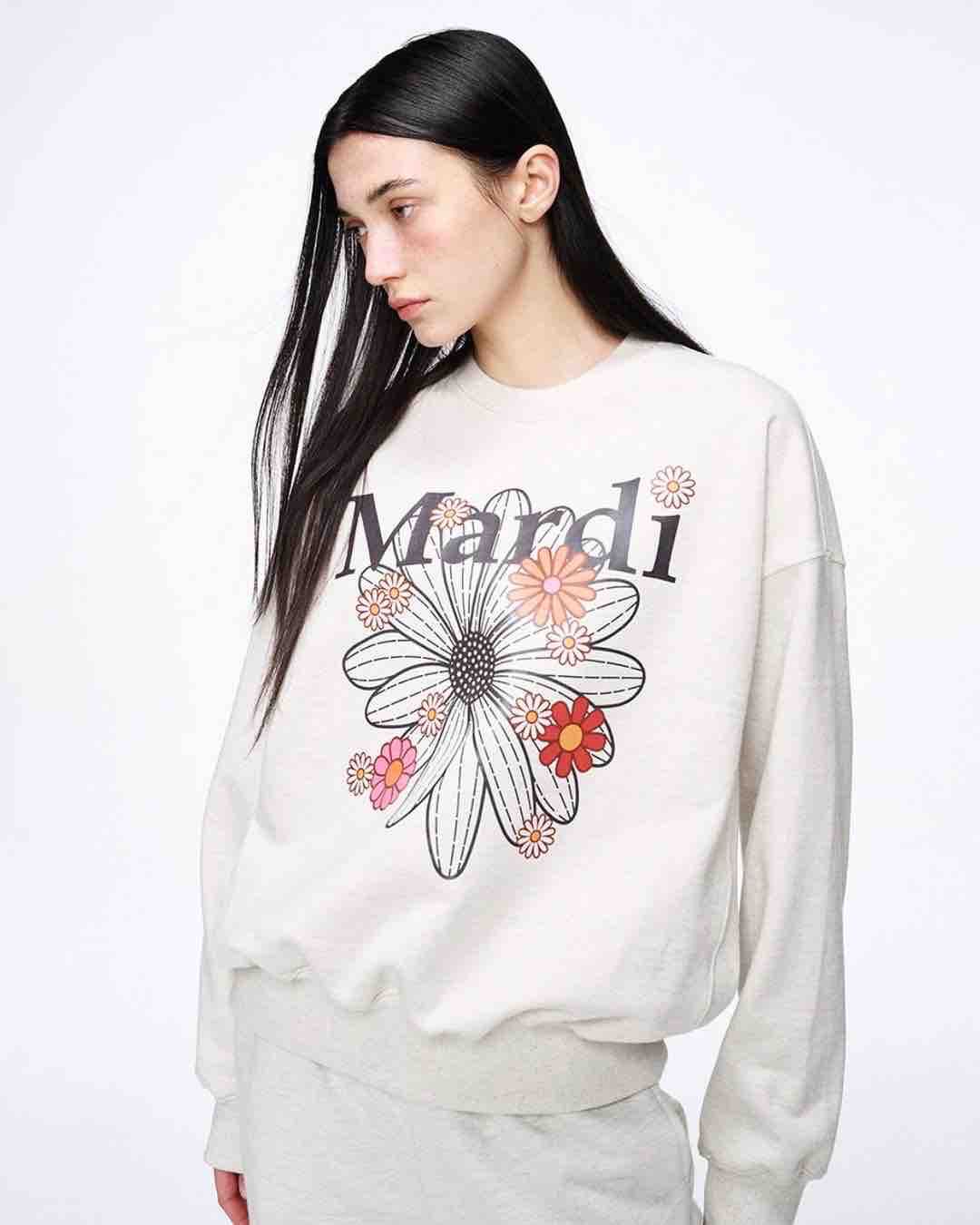 (พร้อมส่ง) Mardi mercredi sweatshirt blossom oatmeal