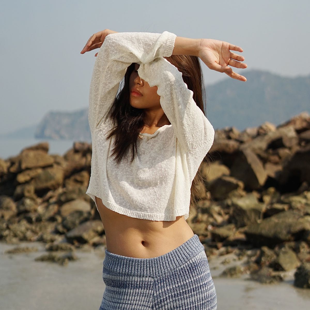 MIST Long sleeve knit cropped top