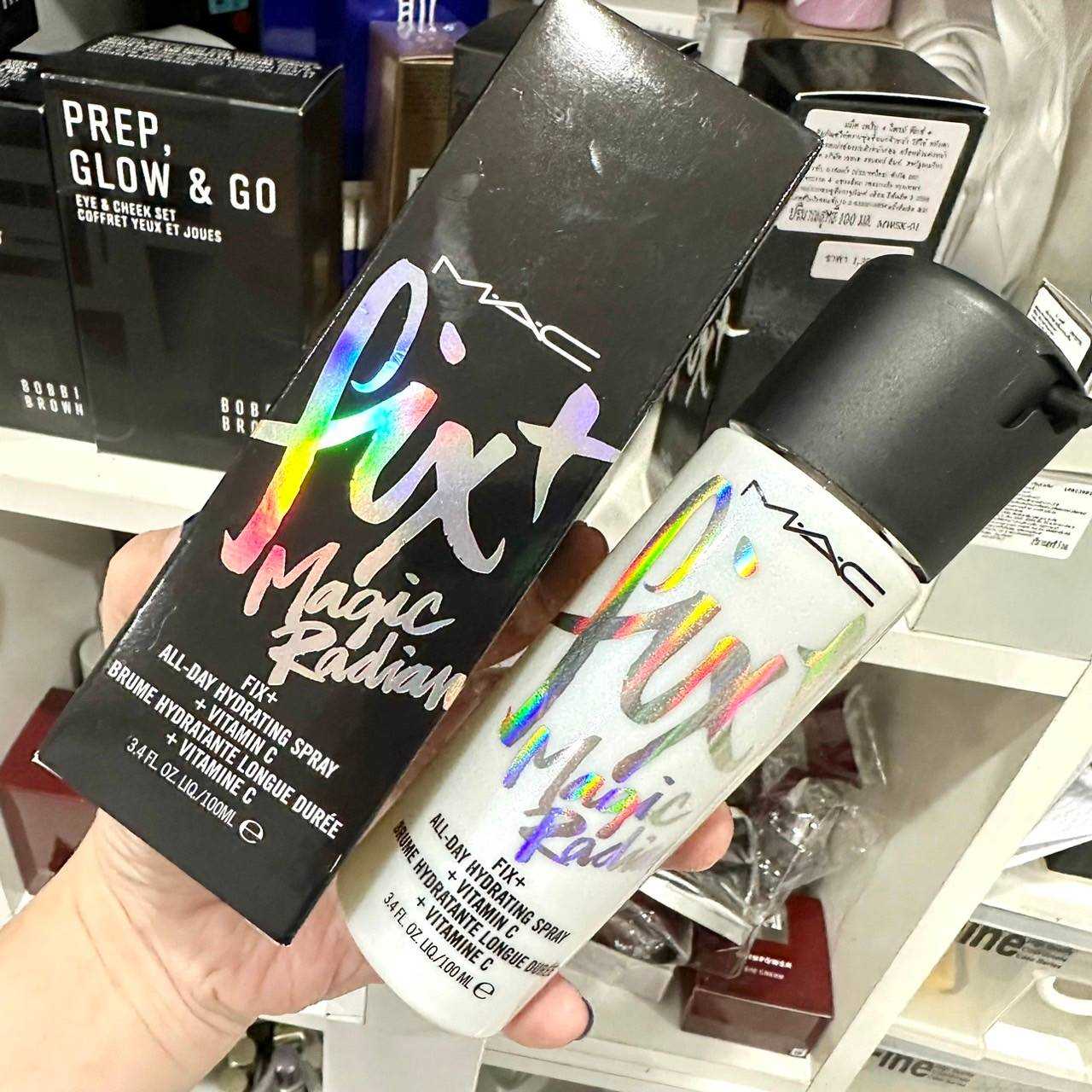 สเปรย์น้ำแร่  MAC Fix+ Magic Radiance All-Day Hydrating Spray + Vitamin C ขนาด 100 ml