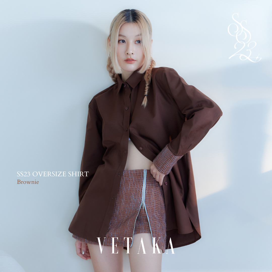 VETAKA SS23 Oversize Shirt (เสื้อเชิ้ต ทรงหลวม แต่งแขนทวิต)