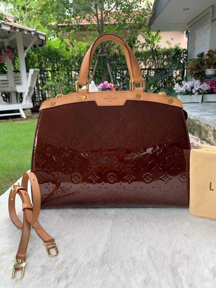 กระเป๋า lv vernis On Sale