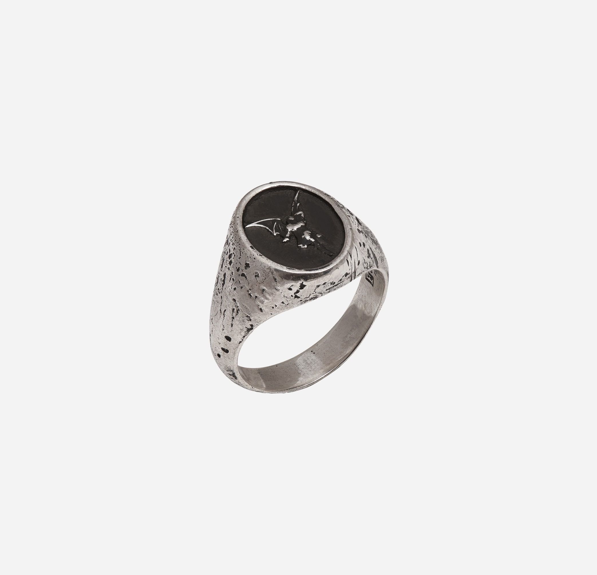 ‘10YA’ DAMAGED 925 SIGNET RINGS