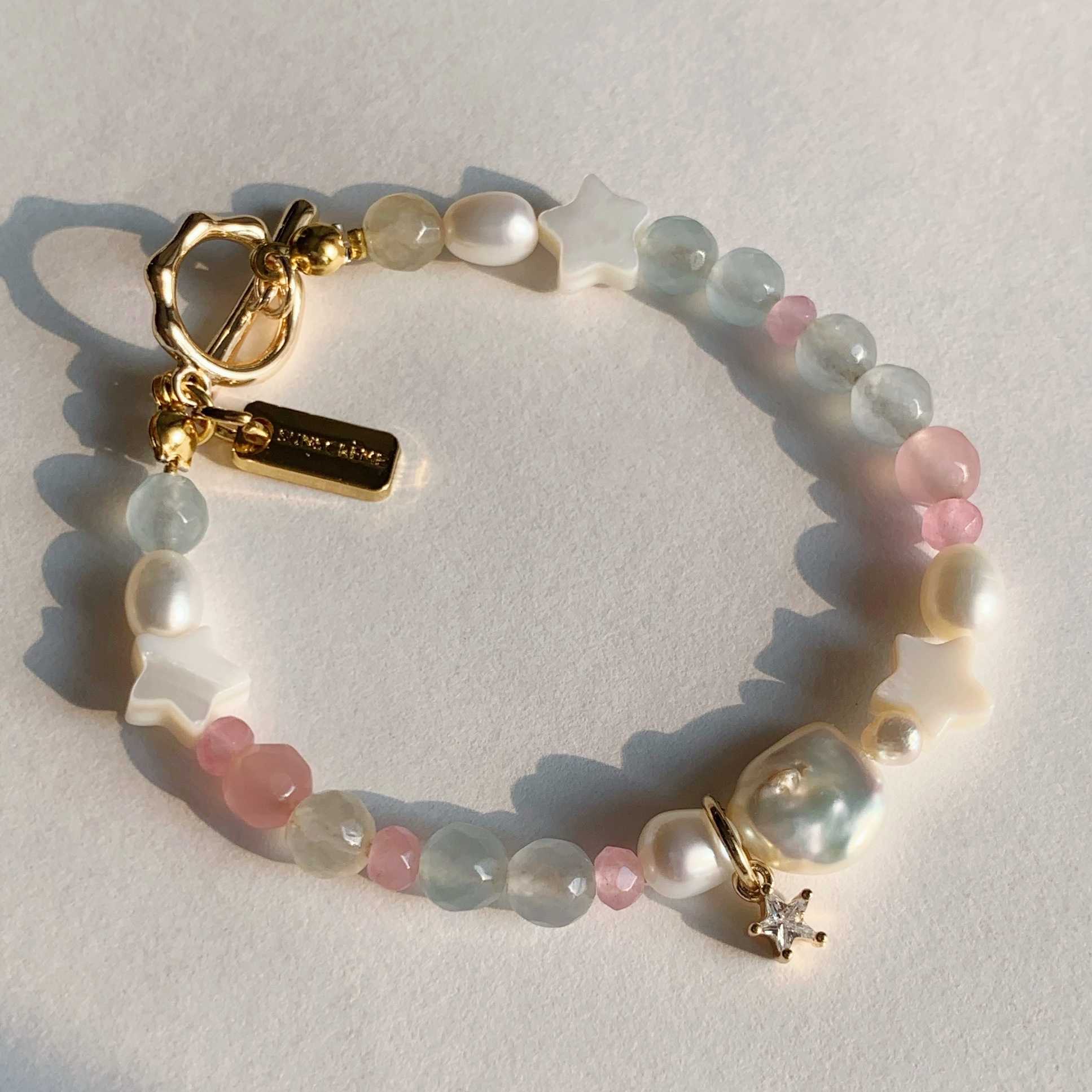 CHARM & WISDOM BRACELET: หินแห่งเสน่ห์และปัญญา เพิ่มพลังความคิด เหมาะกับนักธุรกิจ เสริมการเจรจา