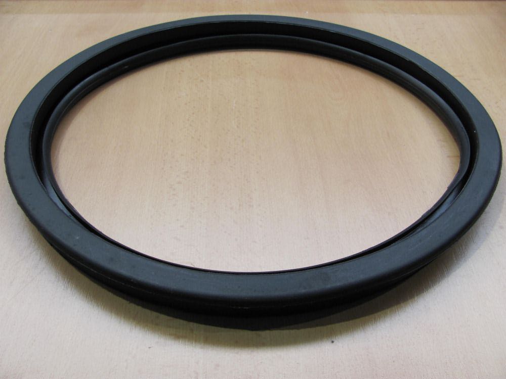 RS18-RS22 Seal for Door Glass for Washer Extractor (529575)- AA