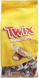 Chocolate Miniature 220g Twix มีเอกลักษณ์เฉพาะตัวเพราะทำจากคุกกี้แสนอร่อย