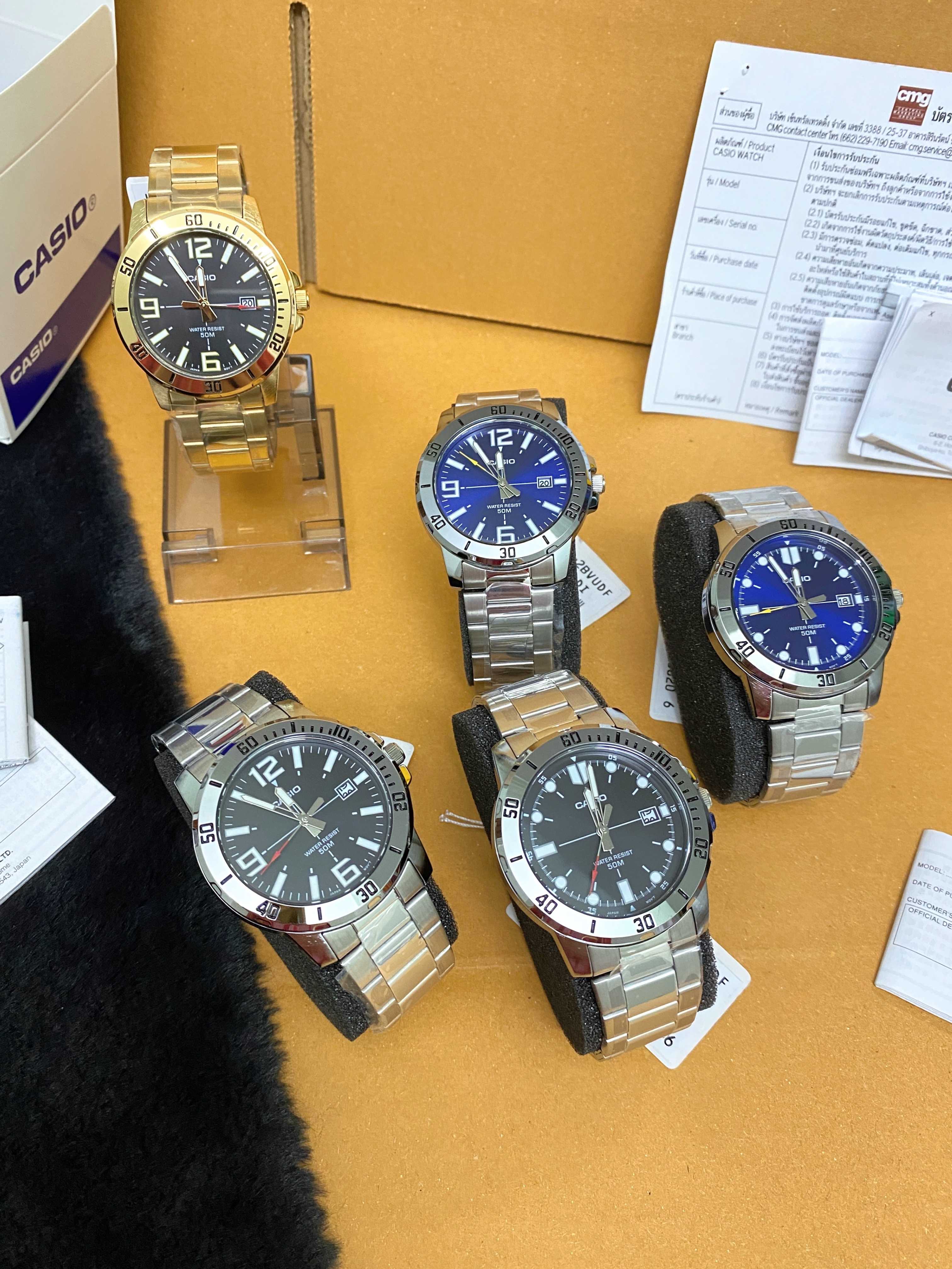 นาฬิกาข้อมือ Casio Standard Men รุ่น  MTP-VD01D/ MTP-VD01G