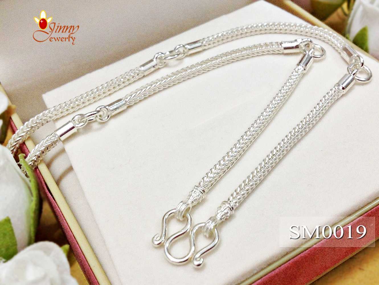 สร้อยคอเงินแท้ 92.5% ลายสี่เสา หัวจรวด ห้อยพระ 5 องค์ หนัก 1.2 - 1.4 บาท หนา 2.5 มิล สร้อยงานไทย