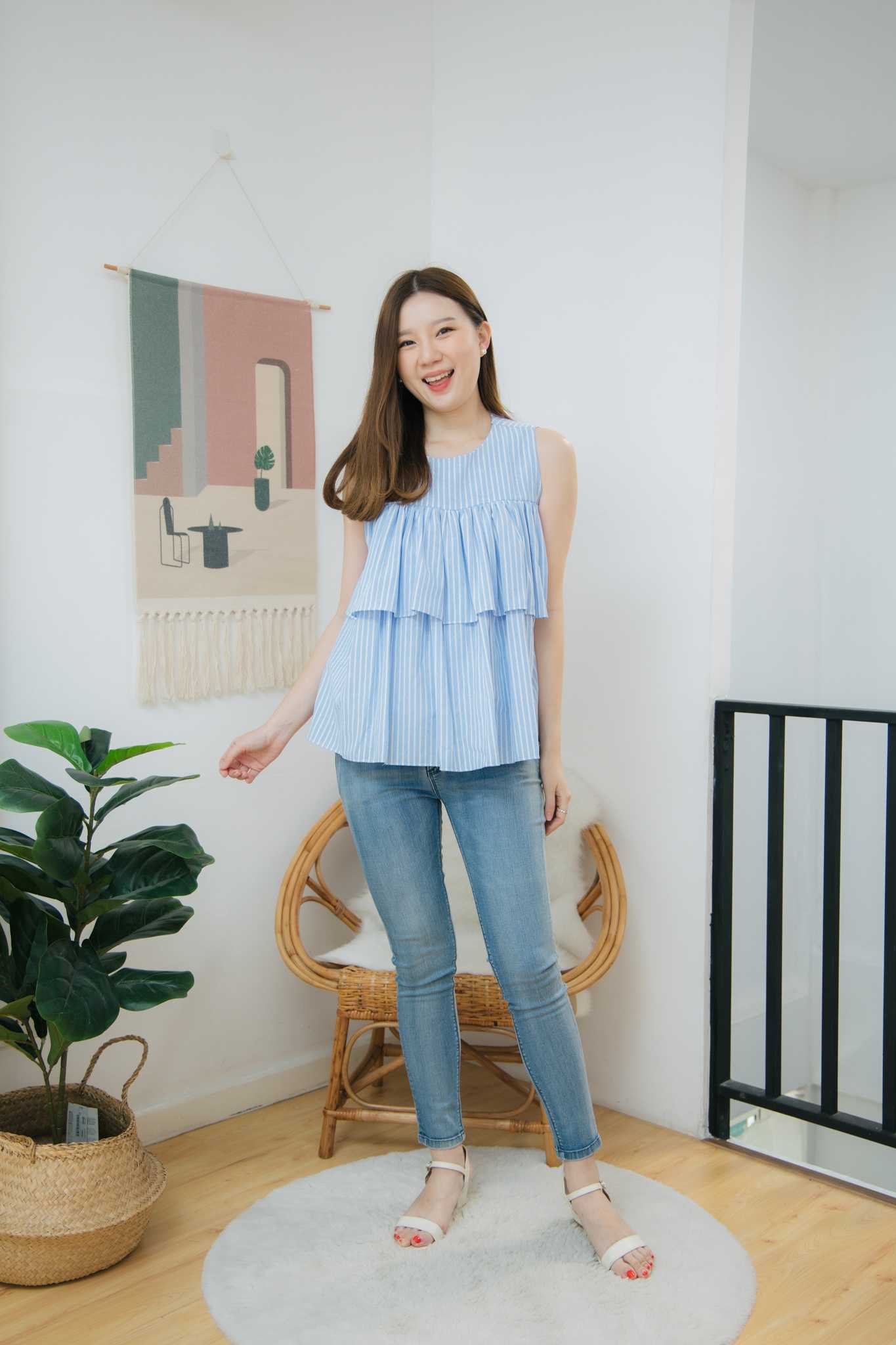 เสื้อให้นม Blue stripe layer top