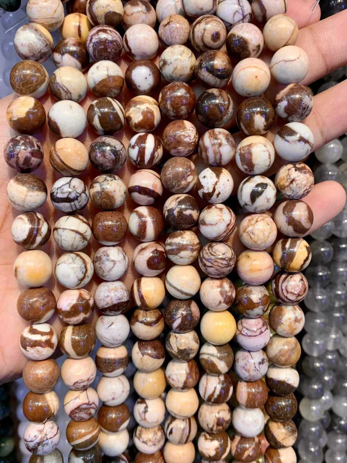 พิ้งค์ ซีบร้าแจสเปอร์ (Pink Zebra Jasper) ทรงกลม เส้นยาว