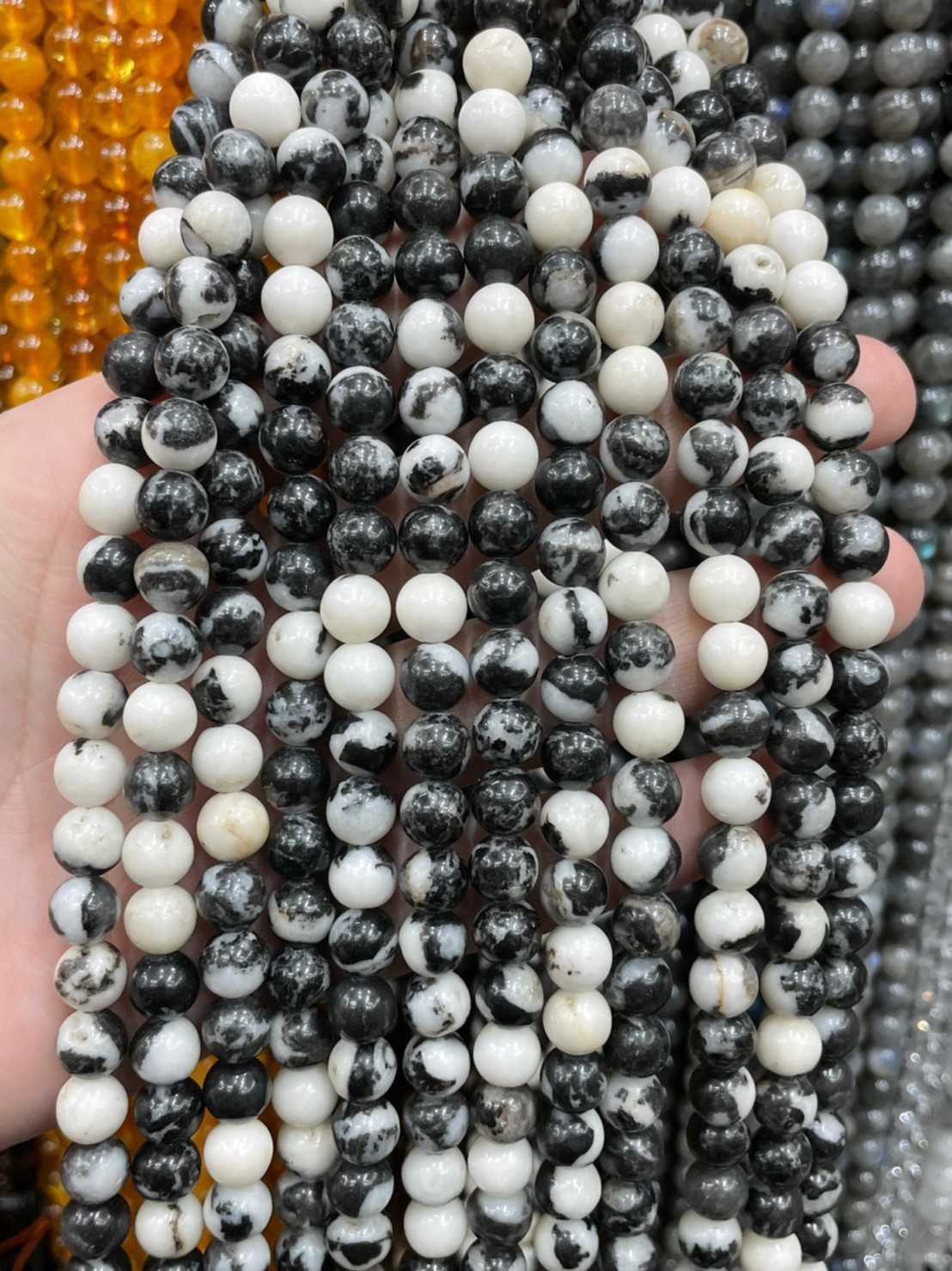 มาร์เบิล ซีบร้า แจสเปอร์ (Marble Zebra JAsper) ทรงกลม เส้นยาว