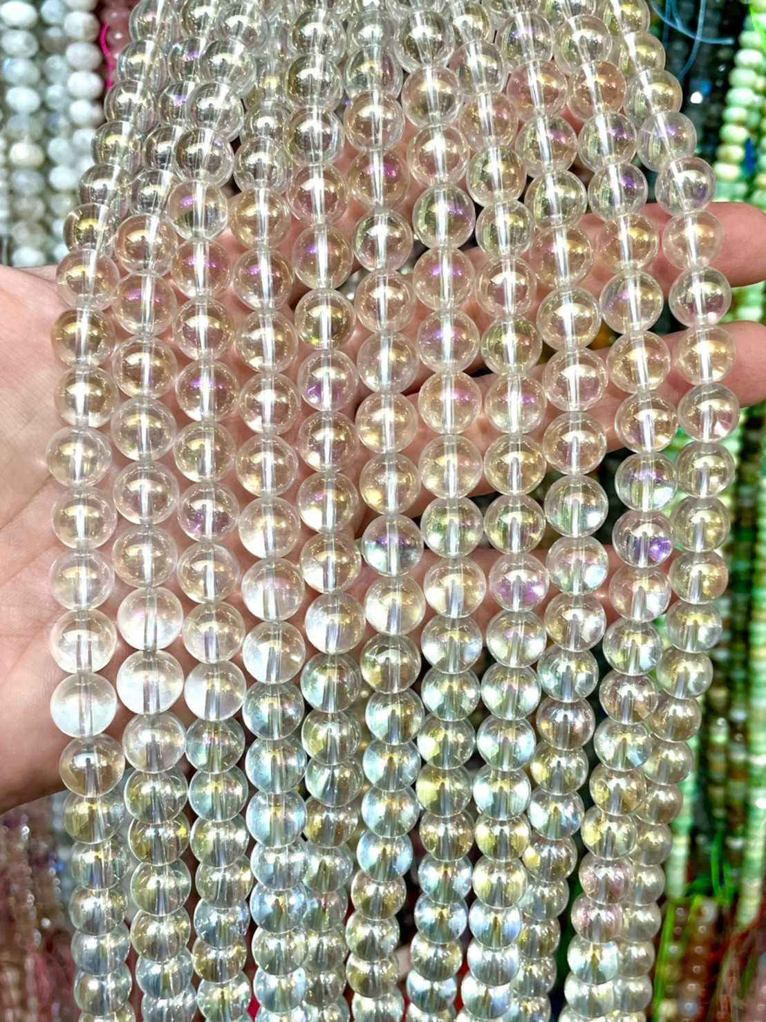 ออร่า ควอตซ์ (Aura Quartz) ทรงกลม เส้นยาว