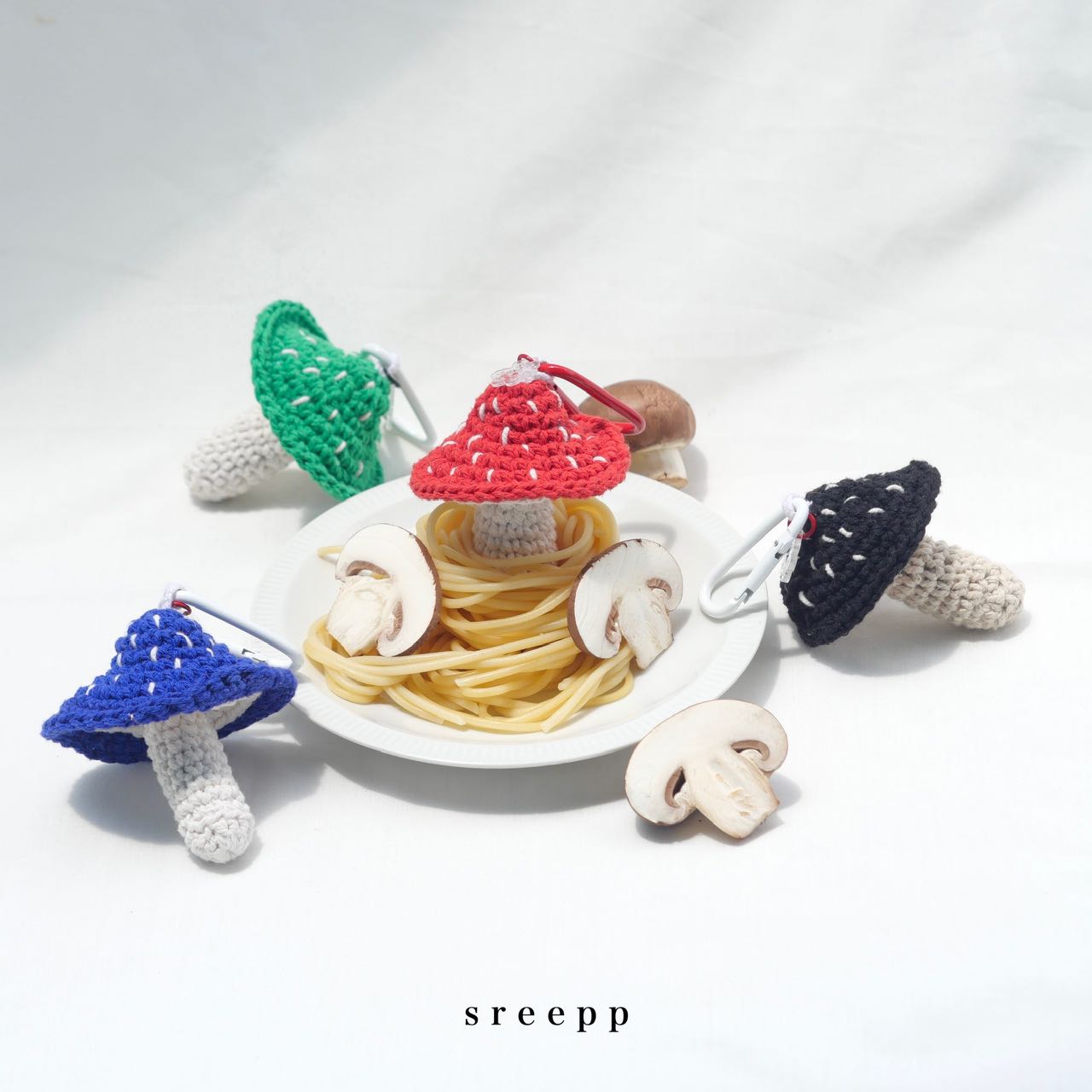 Mushroom keychain พวงกุญแจน้องเห็ด