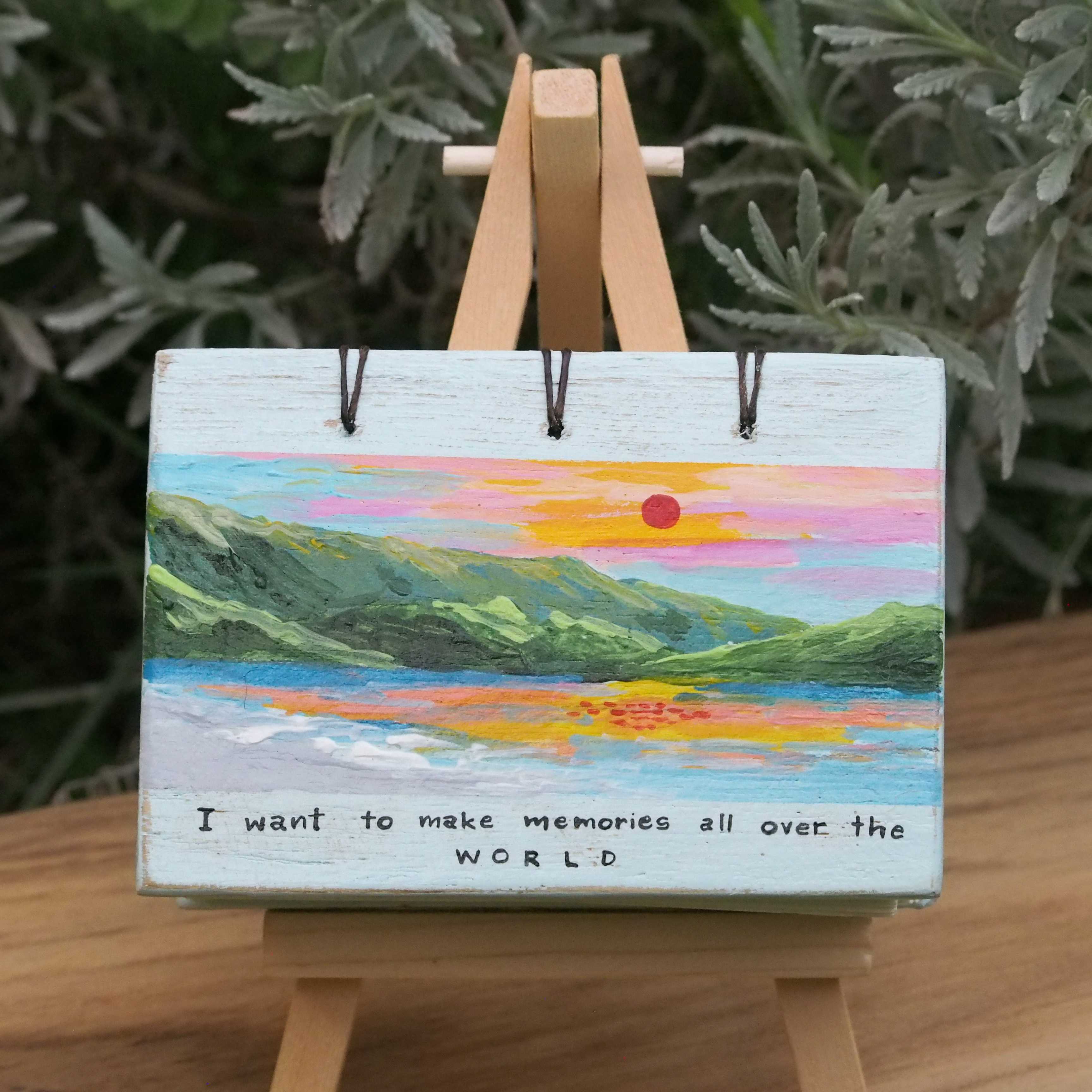 สมุดปกวาดสีอะครีลิคบนปกไม้วินเทจ Acrylic paint on Vintage notebook