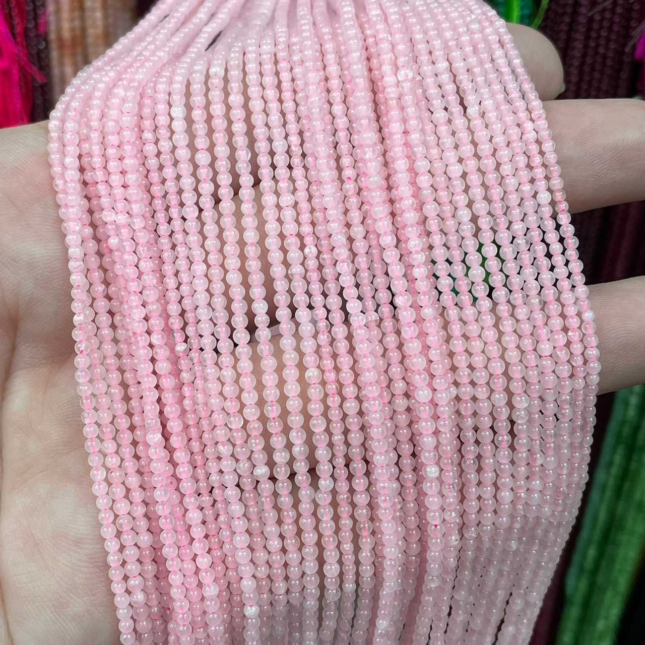 โรสควอตซ์ (Rose Quartz) ขนาด 2 mm ทรงกลม เส้นยาว