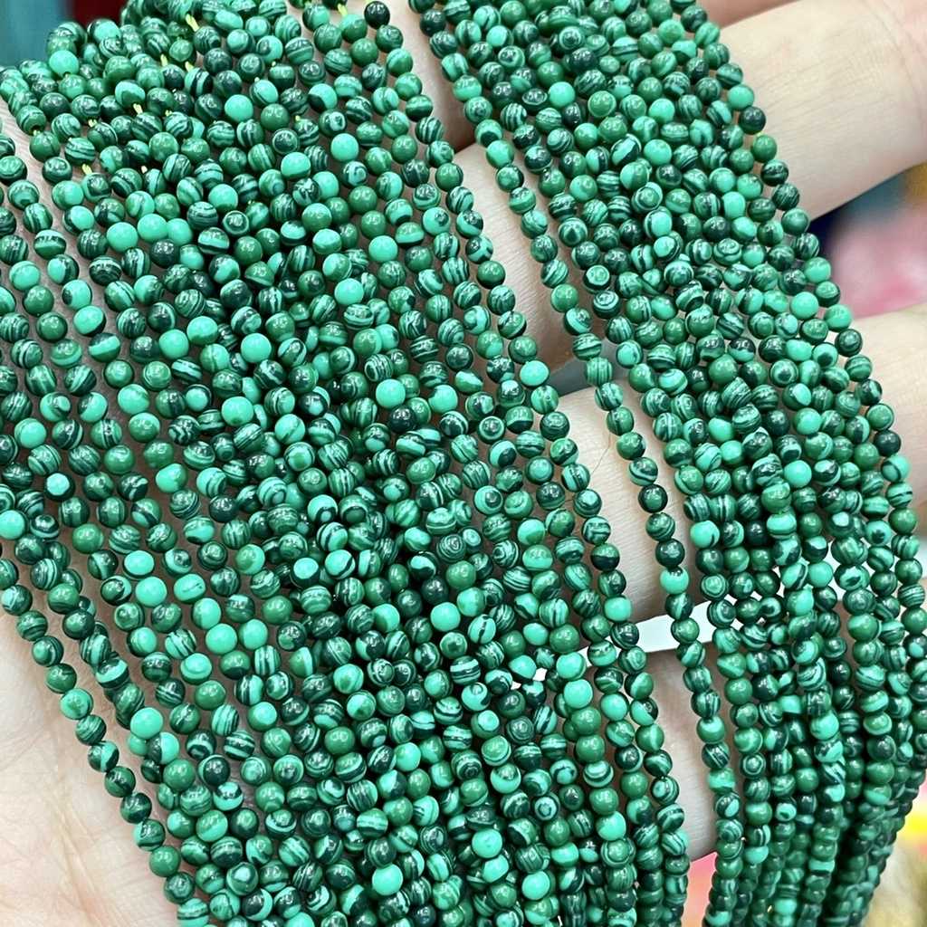 มาลาไคท์ (Malachite) 2 mm ทรงกลม เส้นยาว