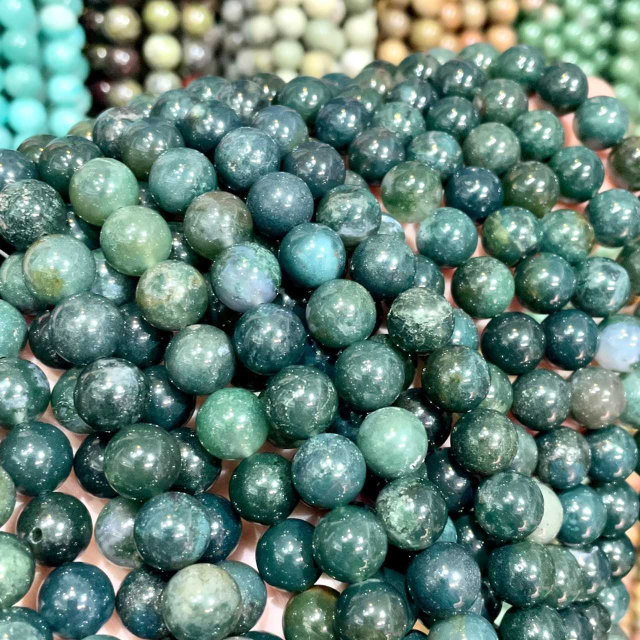 หยกเขียวรัสเซีย (Russian Green Jade) ทรงกลม เส้นยาว