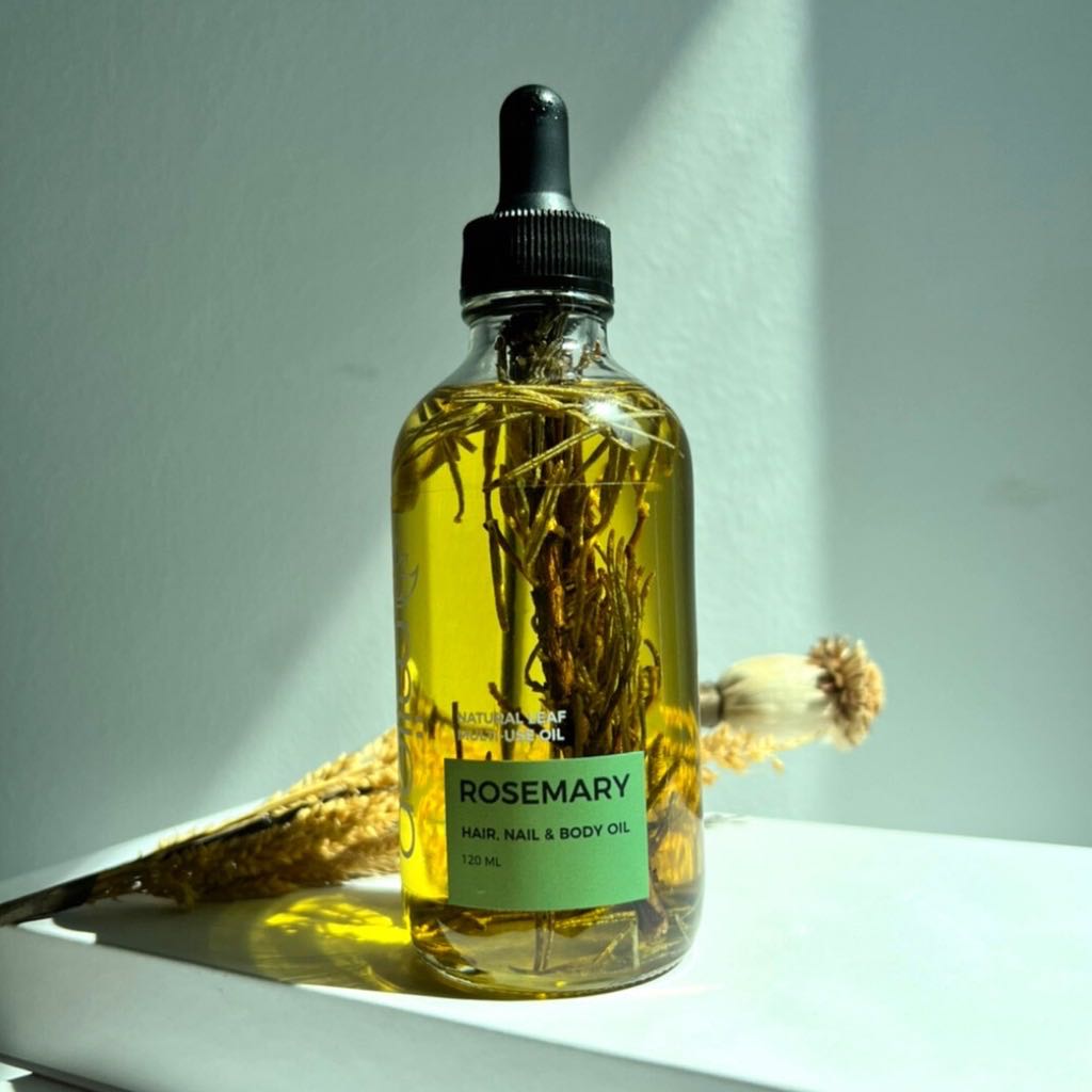 Natural rosemary oil น้ำมันโรสแมรี่บำรุงผิวหน้า ผิวกาย