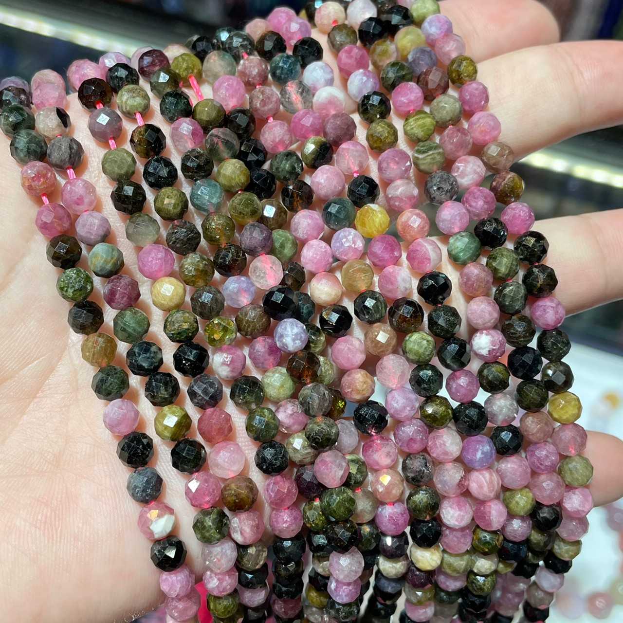 ทัวมารีน รวมสี (Mix Tourmaline) ขนาด 5 mm เจียเหลี่ยม เส้นยาว