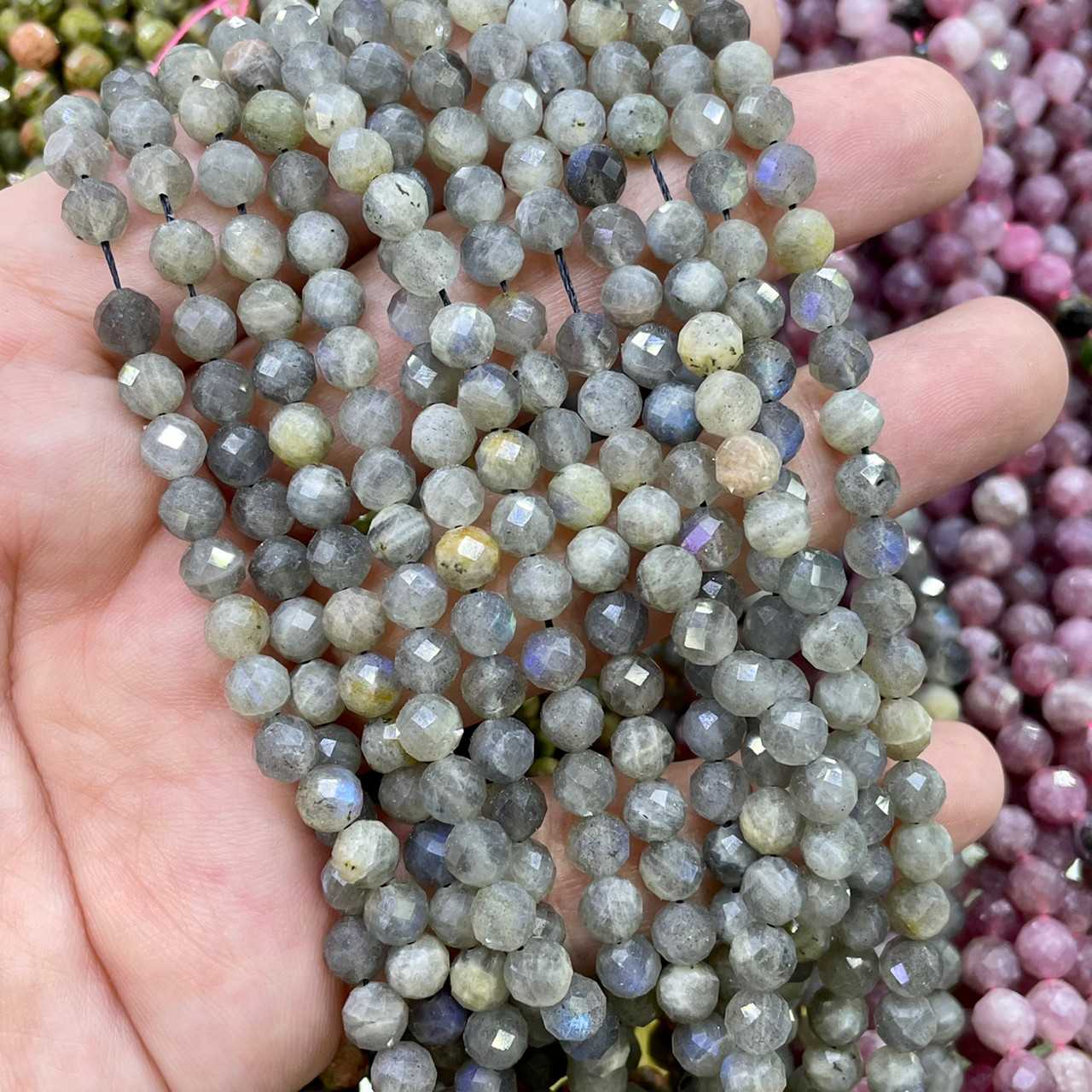 ลาบาโดไลท์ (Labradorite) 5 mm เจีย เส้นยาว