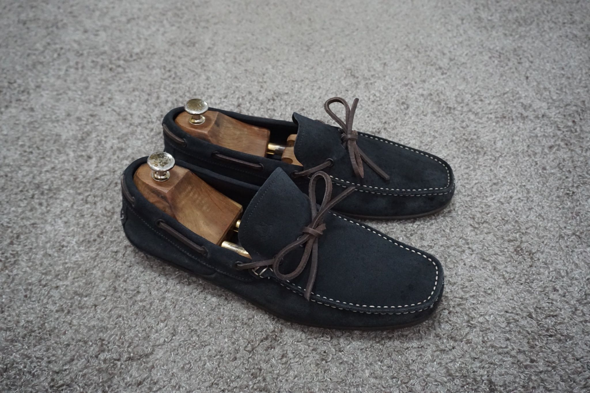 SALVATORE FERRAGAMO Driving Shoes size 7.5