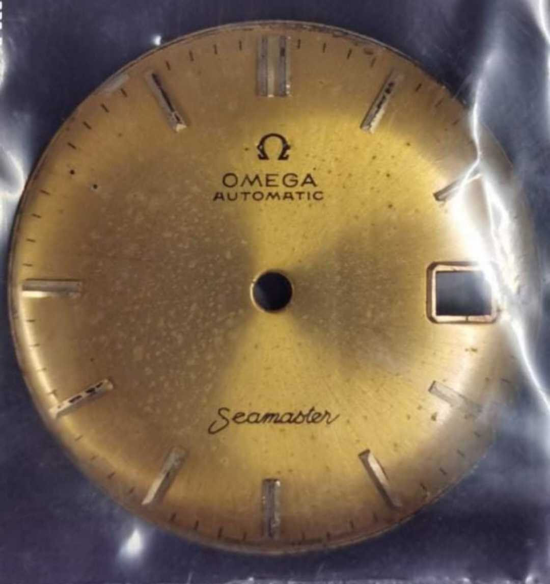 หน้าปัดนาฬิกา Omega Seamaster Automatic รุ่นเก่า หายาก หน้าสีทอง เดิมๆ สภาพดี น่าสะสม
