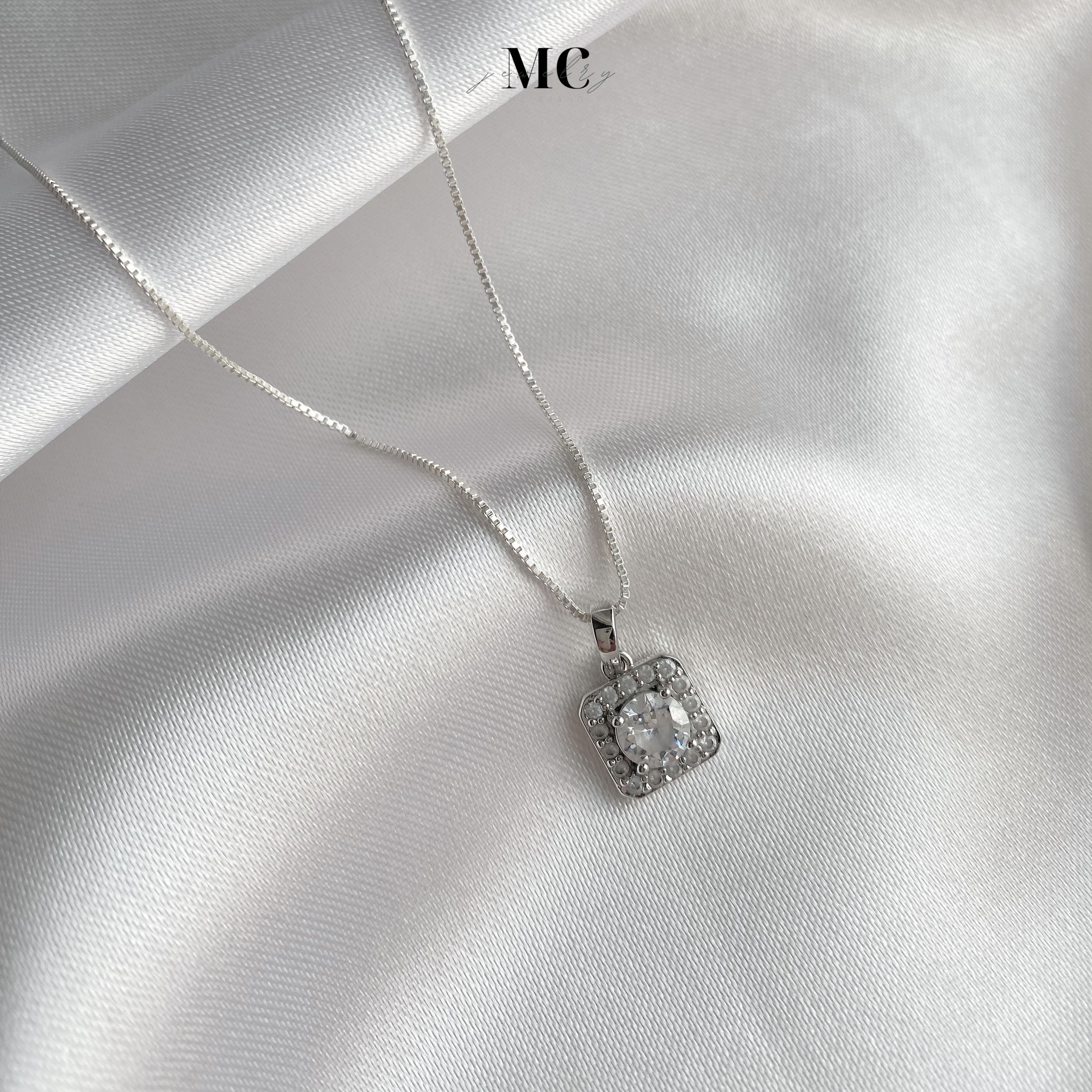 สร้อยเงินเเท้รุ่น Cayla I✅ไม่ลอก ไม่แพ้ ✨แถมฟรีกล่องจิวเวลรี่แบรนด์และผ้าเช็ด✨