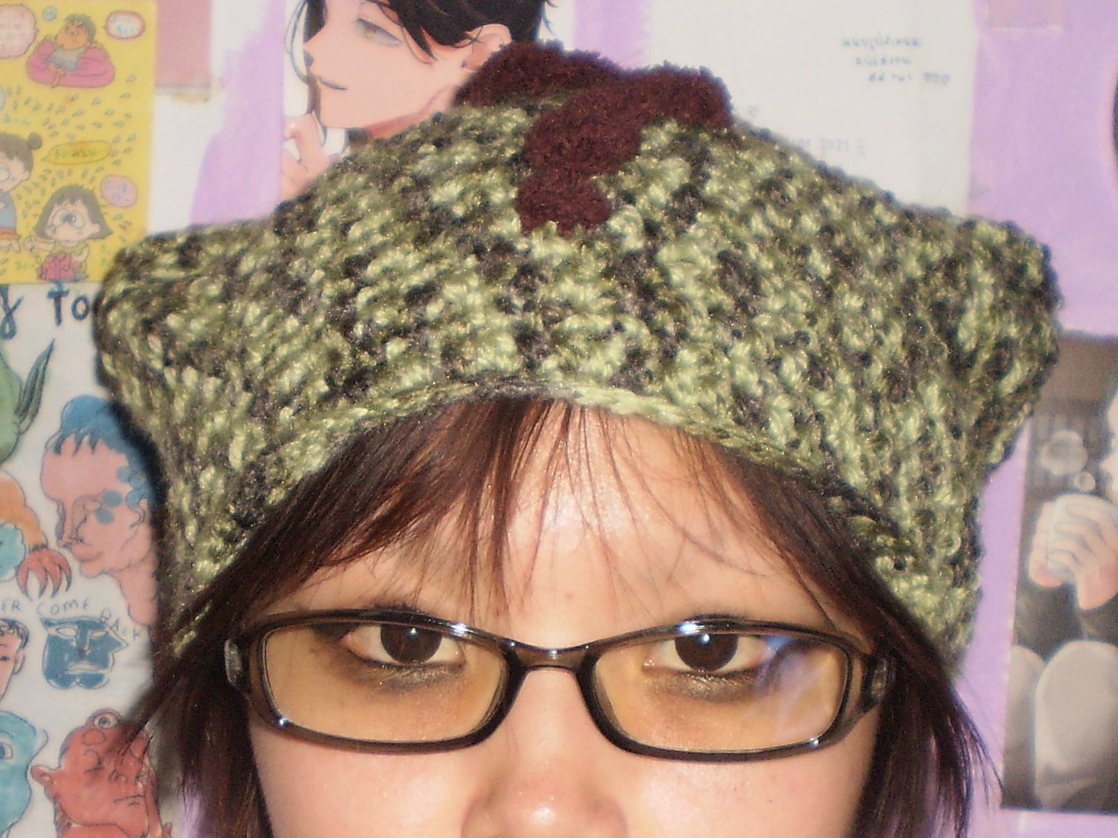 GluE signature kitty beanie 