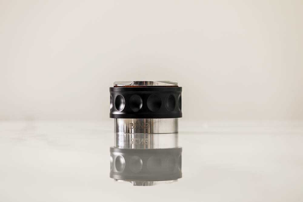 BENO Duplex Distributor & Tamper 2 in 1